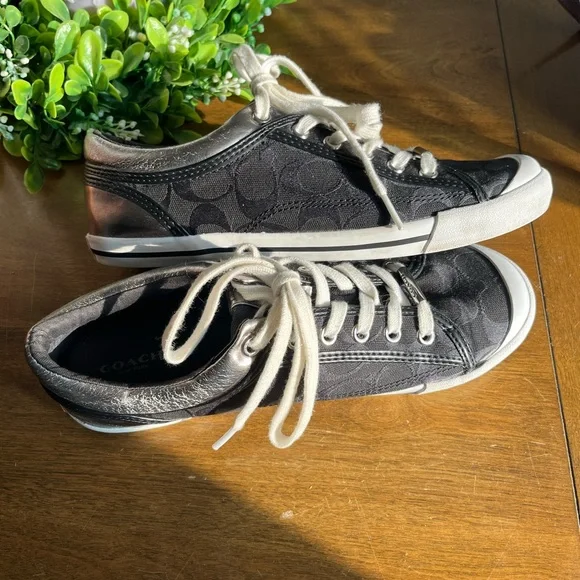 COACH FRANCESCA SNEAKER 9